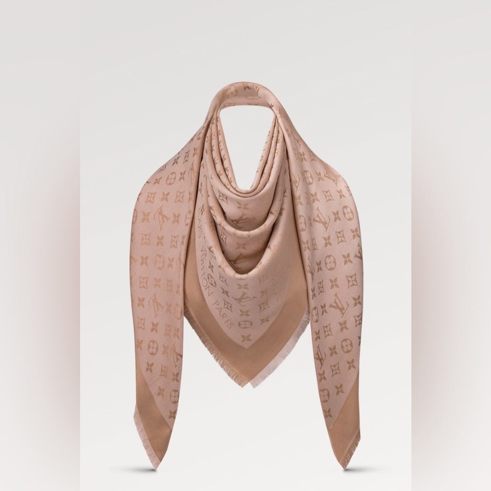 NWOT Louis Vuitton LV Monogram Denim Shawl Scarf in Beige Rose